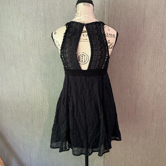 Free People Navy Blue Lace Dress Size 2 - Picture 4 of 9